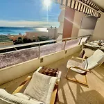 Apartment Lumineux Avec Terrasse Et Acces - Fr-1-816-15 *