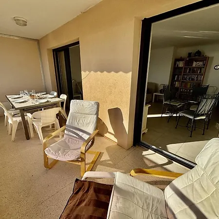 Apartment Lumineux Avec Terrasse Et Acces - Fr-1-816-15