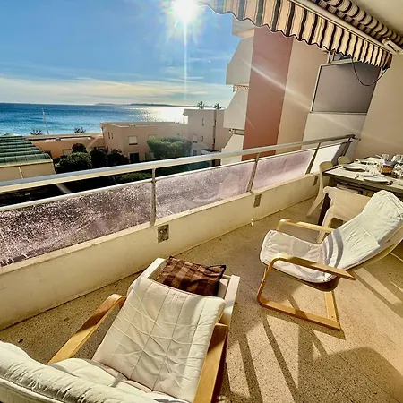 Apartment Lumineux Avec Terrasse Et Acces - Fr-1-816-15 *