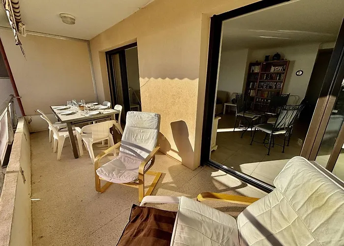 Apartment Lumineux Avec Terrasse Et Acces - Fr-1-816-15