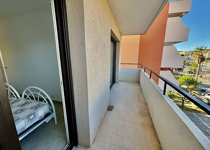 Lumineux Avec Terrasse Et Acces - Fr-1-816-15